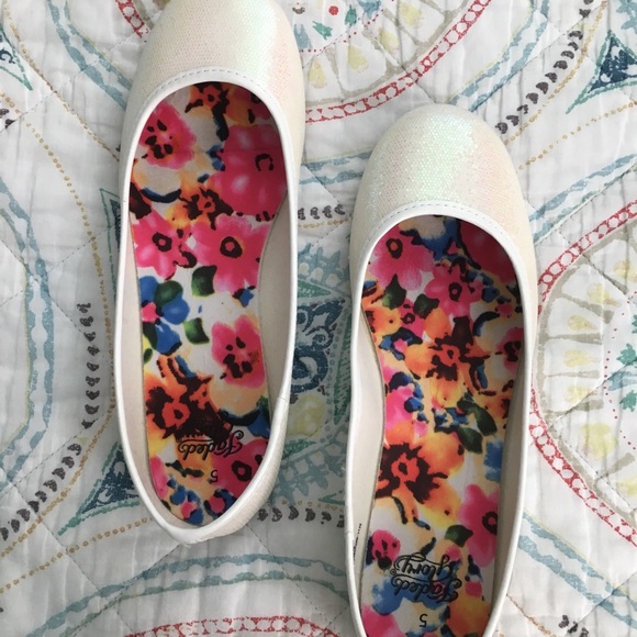 Glittery white dress shoes - Picture 1 of 3